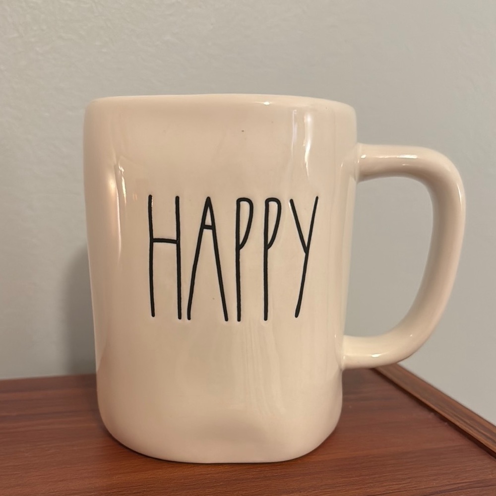 Rae Dunn HAPPY mug